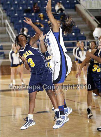 Thumbnail 3 in Lamar @ Summit photogallery.