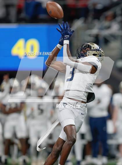 Thumbnail 1 in Thomas County Central vs. Gainesville (GHSA 5A Championship) photogallery.