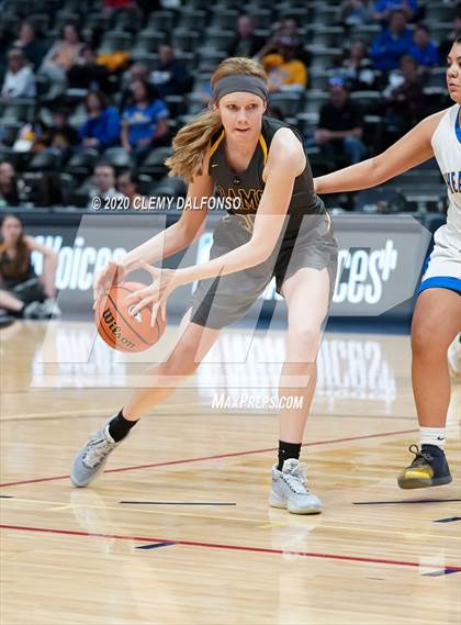 Thumbnail 3 in Green Mountain vs. Wheat Ridge @ Pepsi Center photogallery.