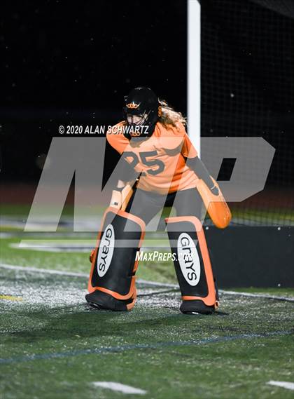 Thumbnail 3 in East Rochester vs. Pittsford Sutherland (NYSPHSAA Section V Final) photogallery.