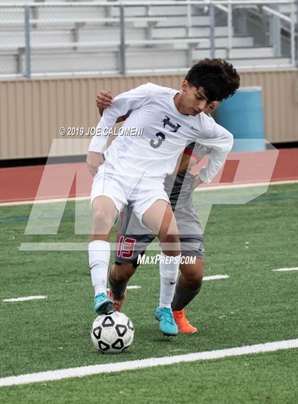 Thumbnail 1 in Lee [Robert E.] vs Hendrickson (Scrimmage) photogallery.