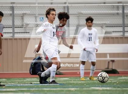 Thumbnail 3 in Lee [Robert E.] vs Hendrickson (Scrimmage) photogallery.