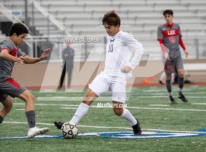 Thumbnail 2 in Lee [Robert E.] vs Hendrickson (Scrimmage) photogallery.