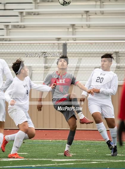Thumbnail 3 in Lee [Robert E.] vs Hendrickson (Scrimmage) photogallery.