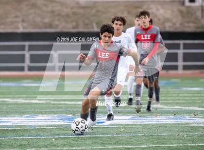 Thumbnail 2 in Lee [Robert E.] vs Hendrickson (Scrimmage) photogallery.