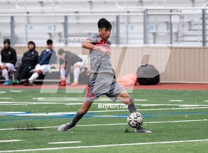 Thumbnail 1 in Lee [Robert E.] vs Hendrickson (Scrimmage) photogallery.