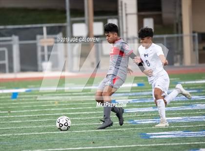 Thumbnail 3 in Lee [Robert E.] vs Hendrickson (Scrimmage) photogallery.