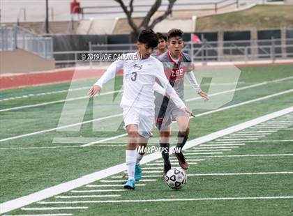 Thumbnail 3 in Lee [Robert E.] vs Hendrickson (Scrimmage) photogallery.