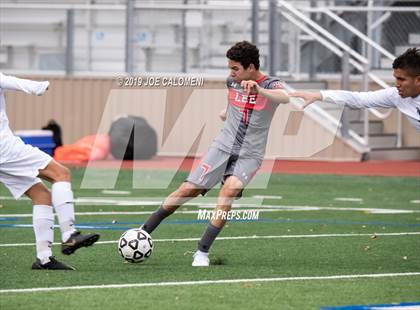 Thumbnail 3 in Lee [Robert E.] vs Hendrickson (Scrimmage) photogallery.