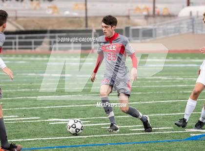 Thumbnail 1 in Lee [Robert E.] vs Hendrickson (Scrimmage) photogallery.