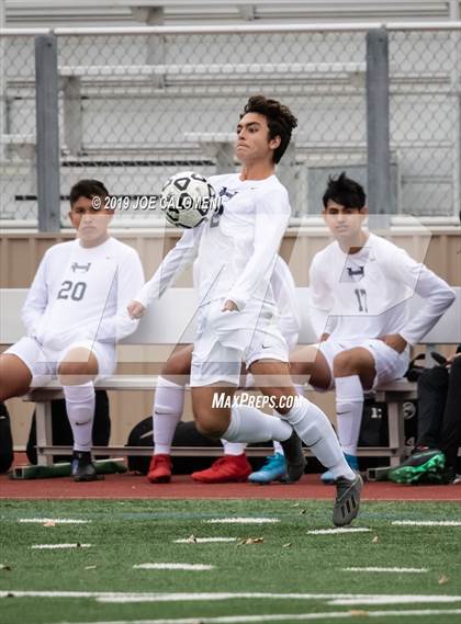 Thumbnail 2 in Lee [Robert E.] vs Hendrickson (Scrimmage) photogallery.