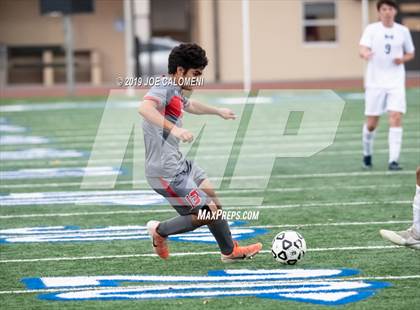 Thumbnail 3 in Lee [Robert E.] vs Hendrickson (Scrimmage) photogallery.