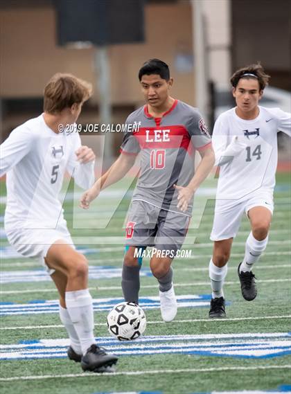 Thumbnail 1 in Lee [Robert E.] vs Hendrickson (Scrimmage) photogallery.