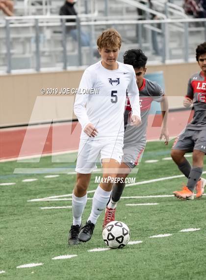 Thumbnail 2 in Lee [Robert E.] vs Hendrickson (Scrimmage) photogallery.