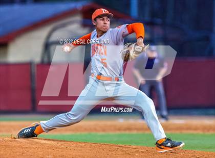 Thumbnail 3 in Parkview @ Lassiter photogallery.