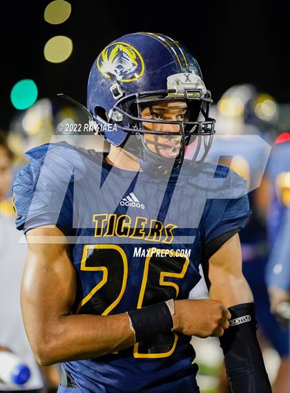 Thumbnail 2 in Woodcreek @ Inderkum photogallery.