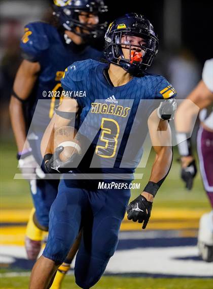 Thumbnail 1 in Woodcreek @ Inderkum photogallery.