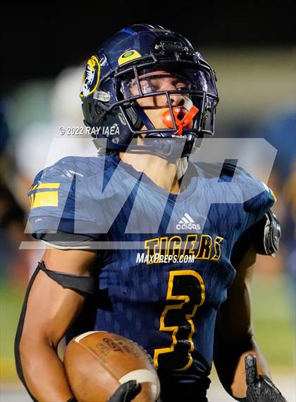Thumbnail 1 in Woodcreek @ Inderkum photogallery.