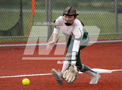 Thumbnail 3 in Laurel @ Neshannock (PIAA 2A Semifinal) photogallery.