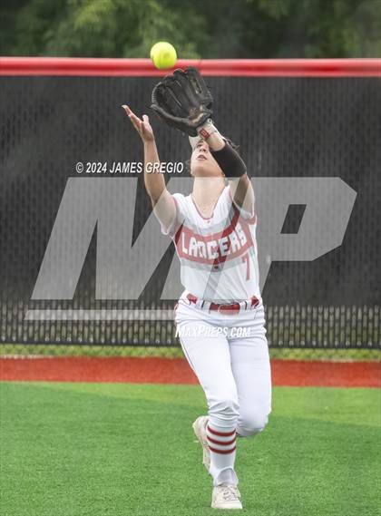 Thumbnail 1 in Laurel @ Neshannock (PIAA 2A Semifinal) photogallery.