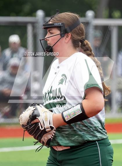 Thumbnail 2 in Laurel @ Neshannock (PIAA 2A Semifinal) photogallery.