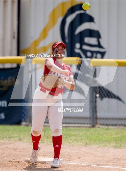 Thumbnail 3 in Huntington Beach vs Orange Lutheran (Foothill Tournament) photogallery.