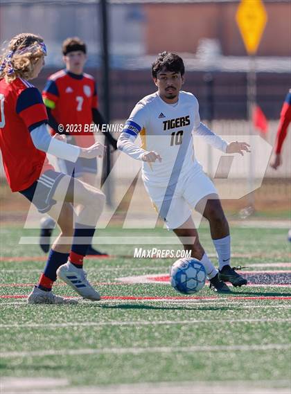 Thumbnail 1 in Harris County vs Lamar County (Trojan Cup) photogallery.