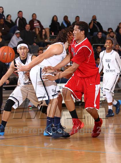 Thumbnail 1 in Bellarmine-Jefferson @ St. Genevieve photogallery.