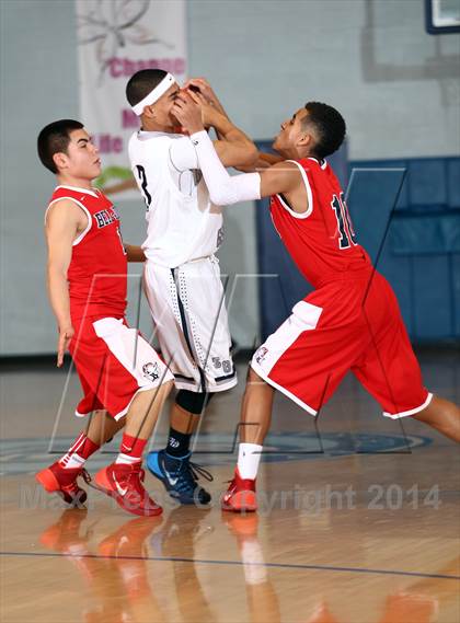 Thumbnail 2 in Bellarmine-Jefferson @ St. Genevieve photogallery.