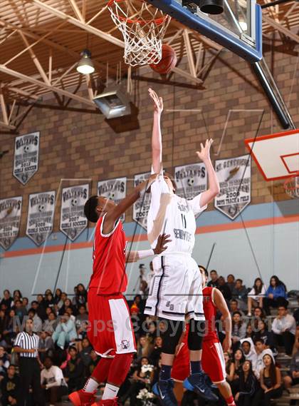 Thumbnail 3 in Bellarmine-Jefferson @ St. Genevieve photogallery.