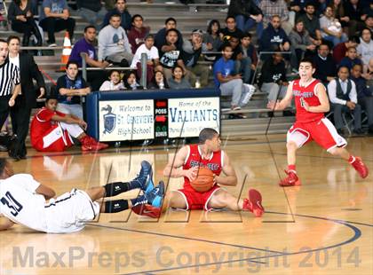 Thumbnail 3 in Bellarmine-Jefferson @ St. Genevieve photogallery.