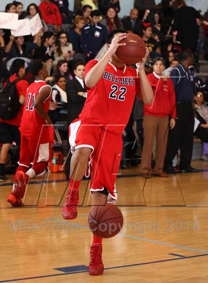 Thumbnail 3 in Bellarmine-Jefferson @ St. Genevieve photogallery.