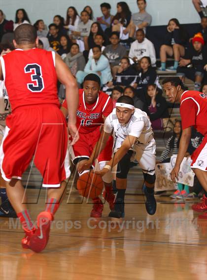 Thumbnail 3 in Bellarmine-Jefferson @ St. Genevieve photogallery.