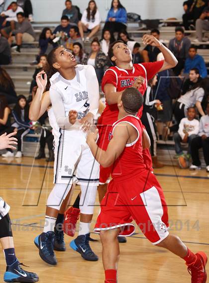 Thumbnail 1 in Bellarmine-Jefferson @ St. Genevieve photogallery.