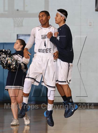 Thumbnail 3 in Bellarmine-Jefferson @ St. Genevieve photogallery.
