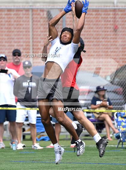 Thumbnail 3 in Palos Verdes vs. Corona del Mar (Battle At The Beach) photogallery.