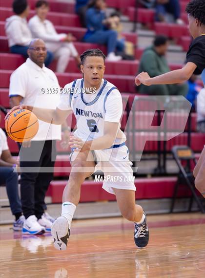 Thumbnail 1 in Mays vs Newton (Hard In The Paint) photogallery.