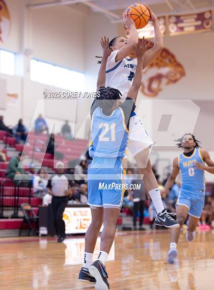 Thumbnail 1 in Mays vs Newton (Hard In The Paint) photogallery.