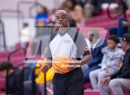 Thumbnail 1 in Mays vs Newton (Hard In The Paint) photogallery.