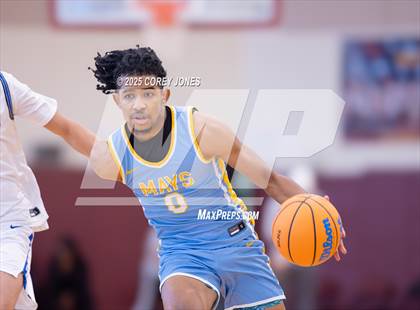 Thumbnail 2 in Mays vs Newton (Hard In The Paint) photogallery.