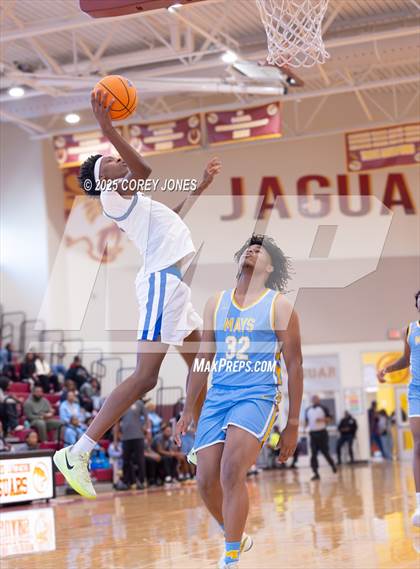 Thumbnail 1 in Mays vs Newton (Hard In The Paint) photogallery.