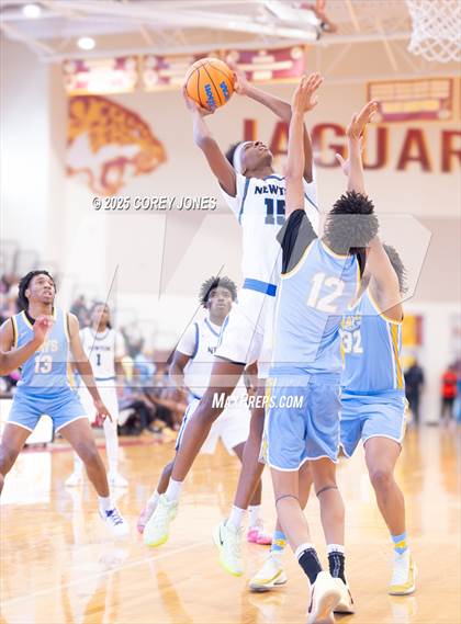 Thumbnail 2 in Mays vs Newton (Hard In The Paint) photogallery.