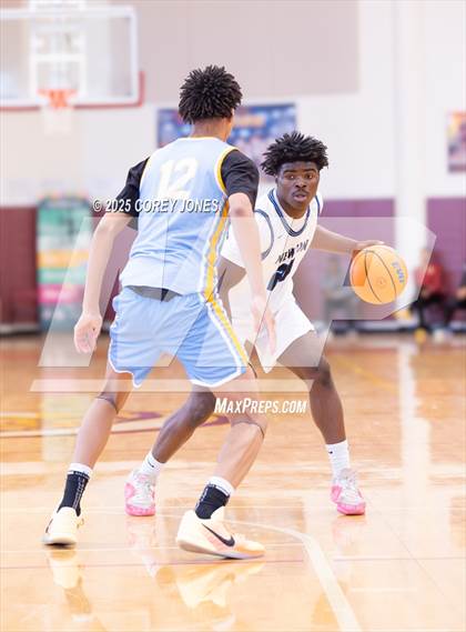 Thumbnail 2 in Mays vs Newton (Hard In The Paint) photogallery.