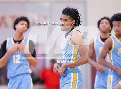 Thumbnail 3 in Mays vs Newton (Hard In The Paint) photogallery.