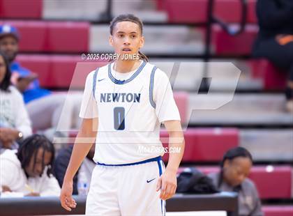 Thumbnail 1 in Mays vs Newton (Hard In The Paint) photogallery.