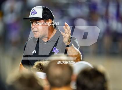 Thumbnail 1 in Dawson vs. Ridge Point (UIL Football 6A D1 Bi-District) photogallery.