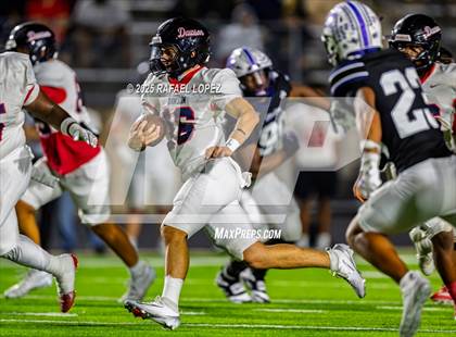 Thumbnail 1 in Dawson vs. Ridge Point (UIL 6A D1 Football Bi-District) photogallery.