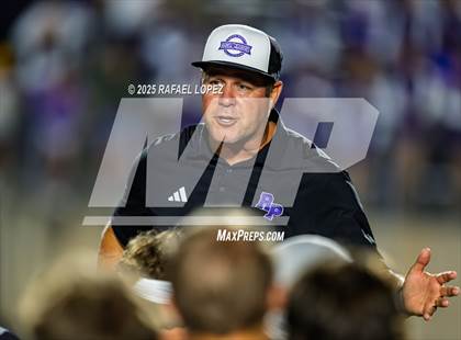 Thumbnail 3 in Dawson vs. Ridge Point (UIL Football 6A D1 Bi-District) photogallery.