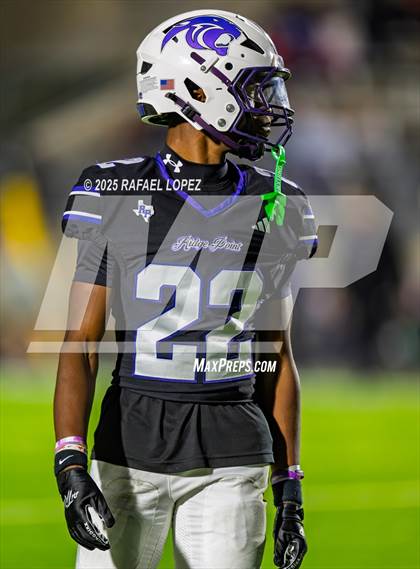 Thumbnail 2 in Dawson vs. Ridge Point (UIL Football 6A D1 Bi-District) photogallery.