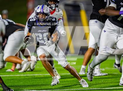 Thumbnail 1 in Dawson vs. Ridge Point (UIL 6A D1 Football Bi-District) photogallery.